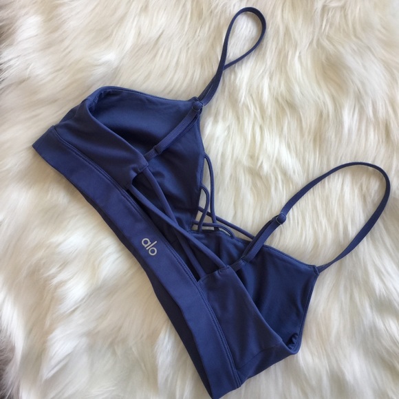 Alo yoga sports bra - Picture 4 of 6